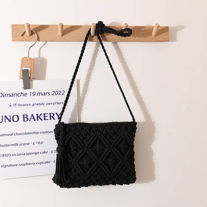 Funkyrel® Atzbranding Limited - Wholesale Clutch Bag - Women's - Tassel Woven Clutch with Artistic Diamond Pattern1