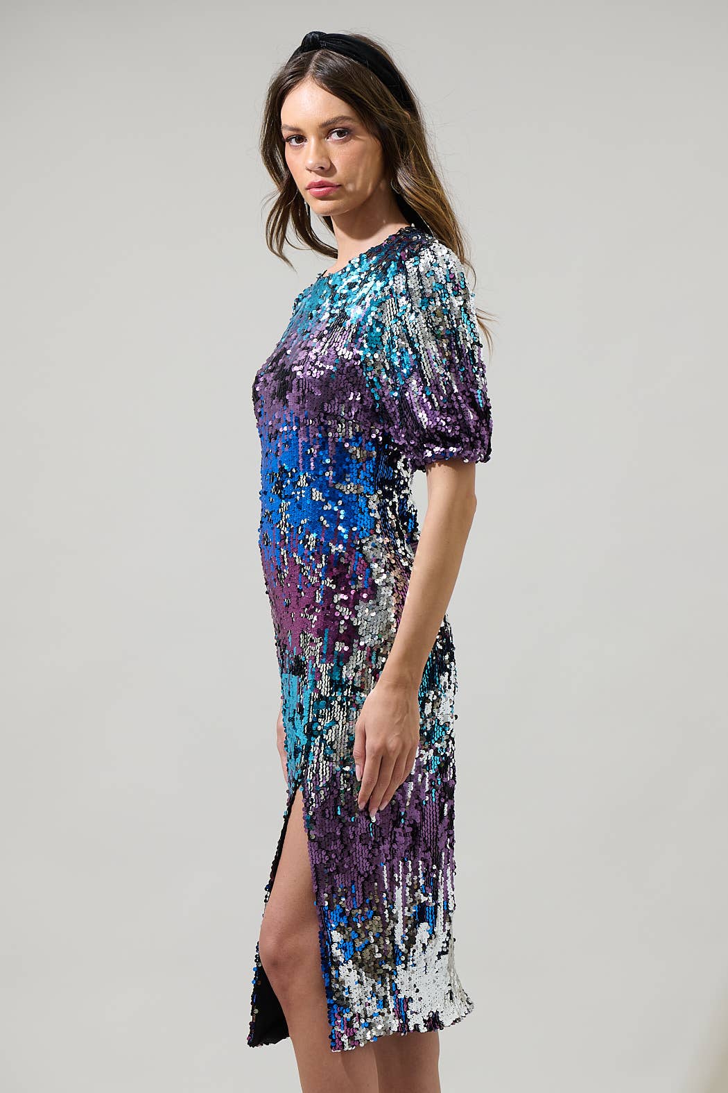 Multi Navette Short Sleeve Sequin Midi Dress for wholesale on Faire2