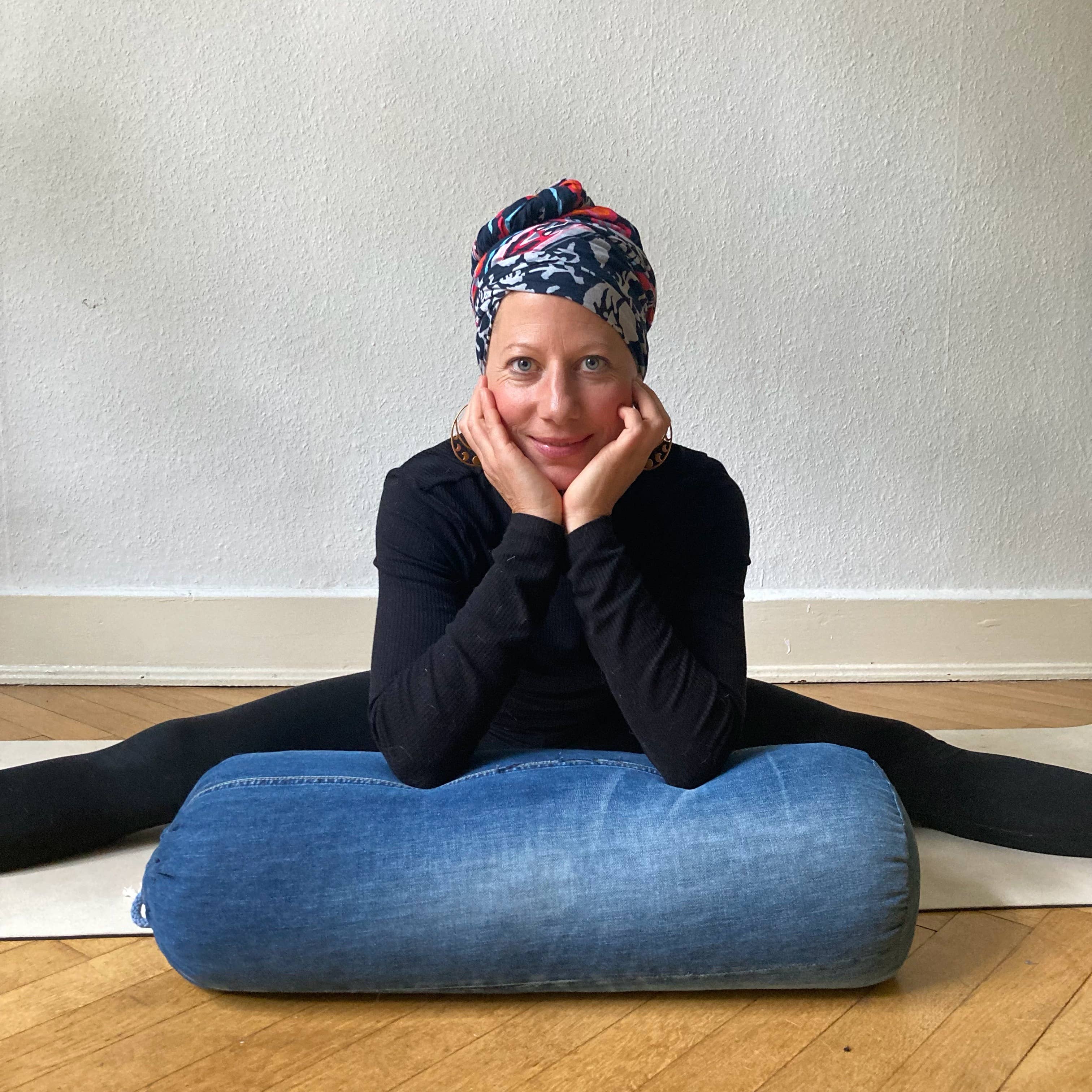 reinc. - Wholesale Yoga Block/Bolster - Organic yoga bolster large, denim, recycled1