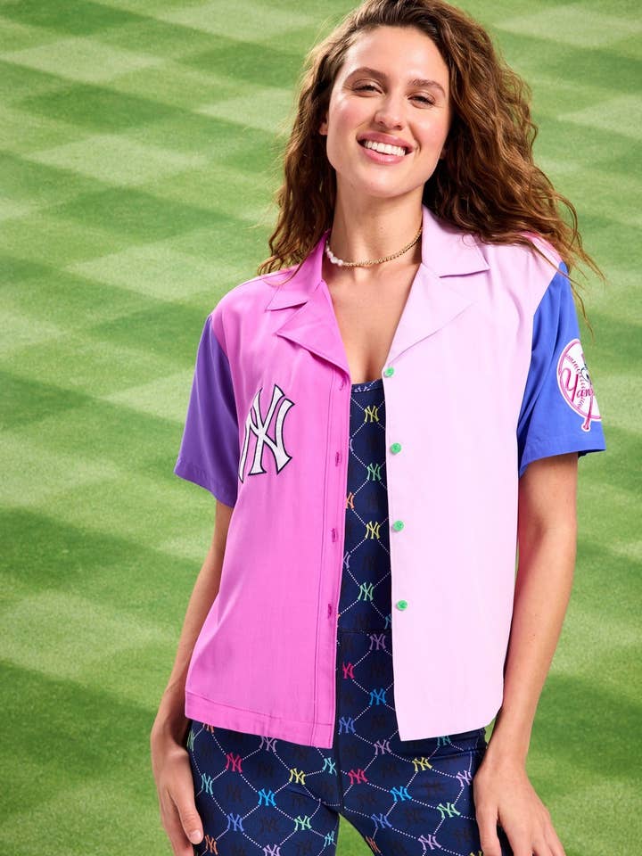 Yankees kortærmet farveblok knap-ned i modefarver for engroshandel hos Terez