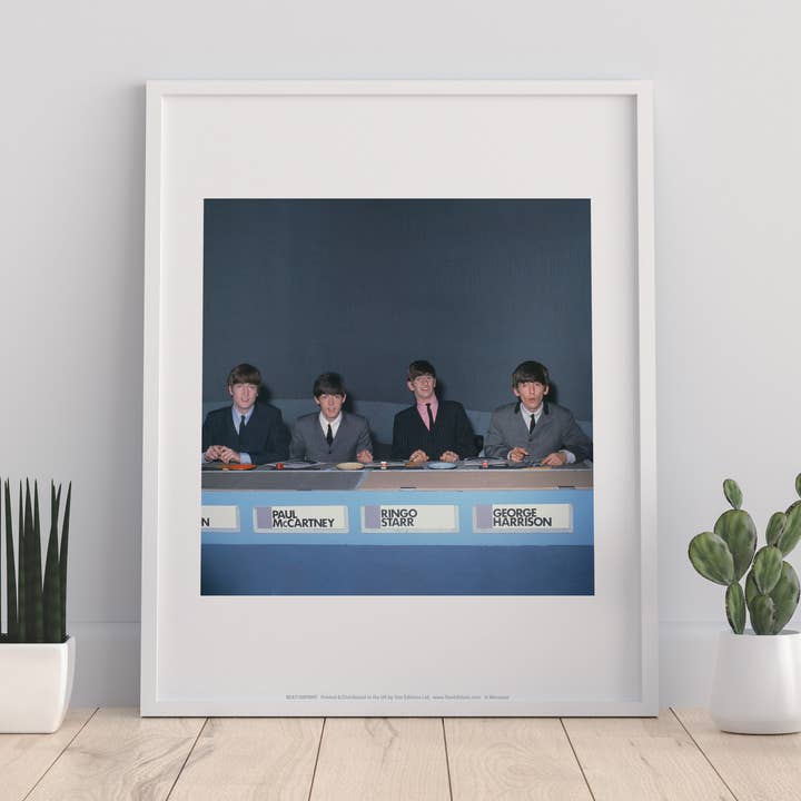 The Beatles - Signing Autographs - Lámina artística premium de 11 x 14 pulgadas para venta al por mayor de Star Editions