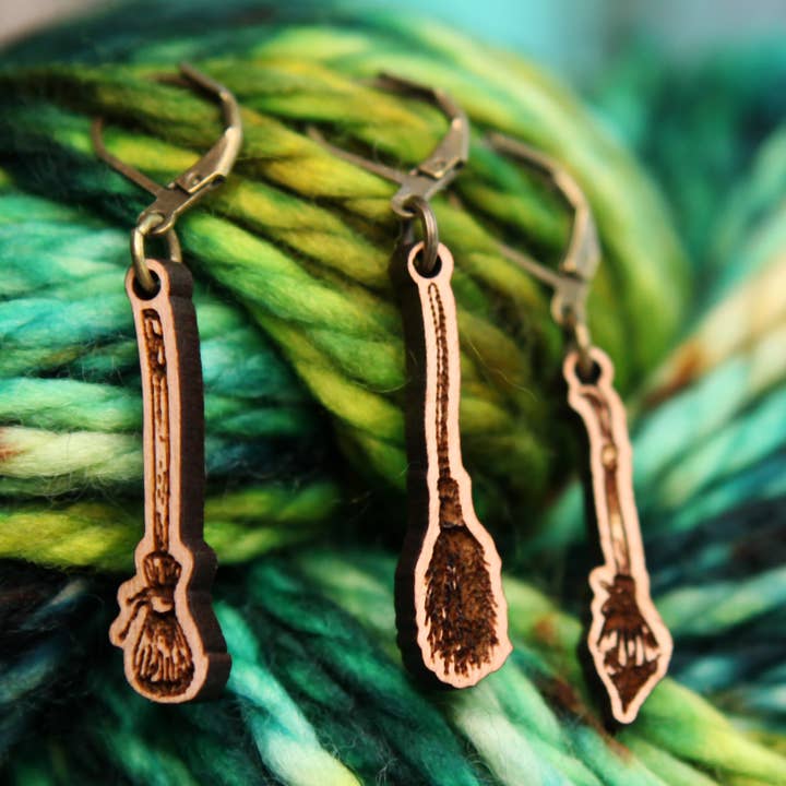 Marqueurs de Progrès et de Mailles en Forme de Balai pour Tricot pour la vente par Sunrise Grove