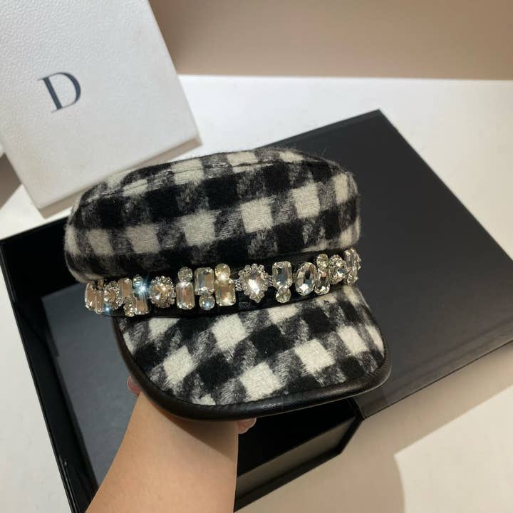 PEACH ACCESSORIES - Wholesale News boy/school boy hat – Women's - Black/White Checks Winter Cap with Jewells Details WA2092