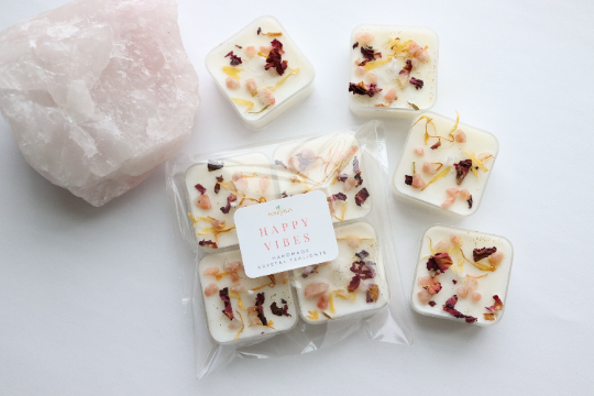 Bohemilia - Vente Bougies chauffe-plats - Bougies chauffe-plat infusées de cristaux, senteur agrumes et bois de rose0