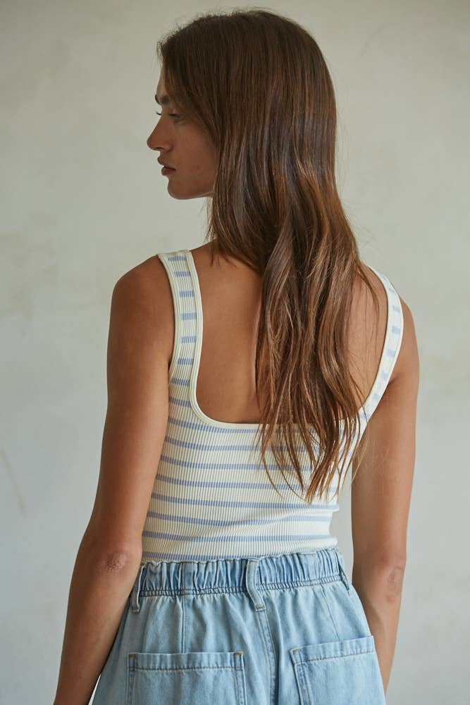 By Together - Wholesale Bodysuit - Dames - S1243N | Naadloos geribd bodysuit van gebreide nylon en spandex met vierkante hals11