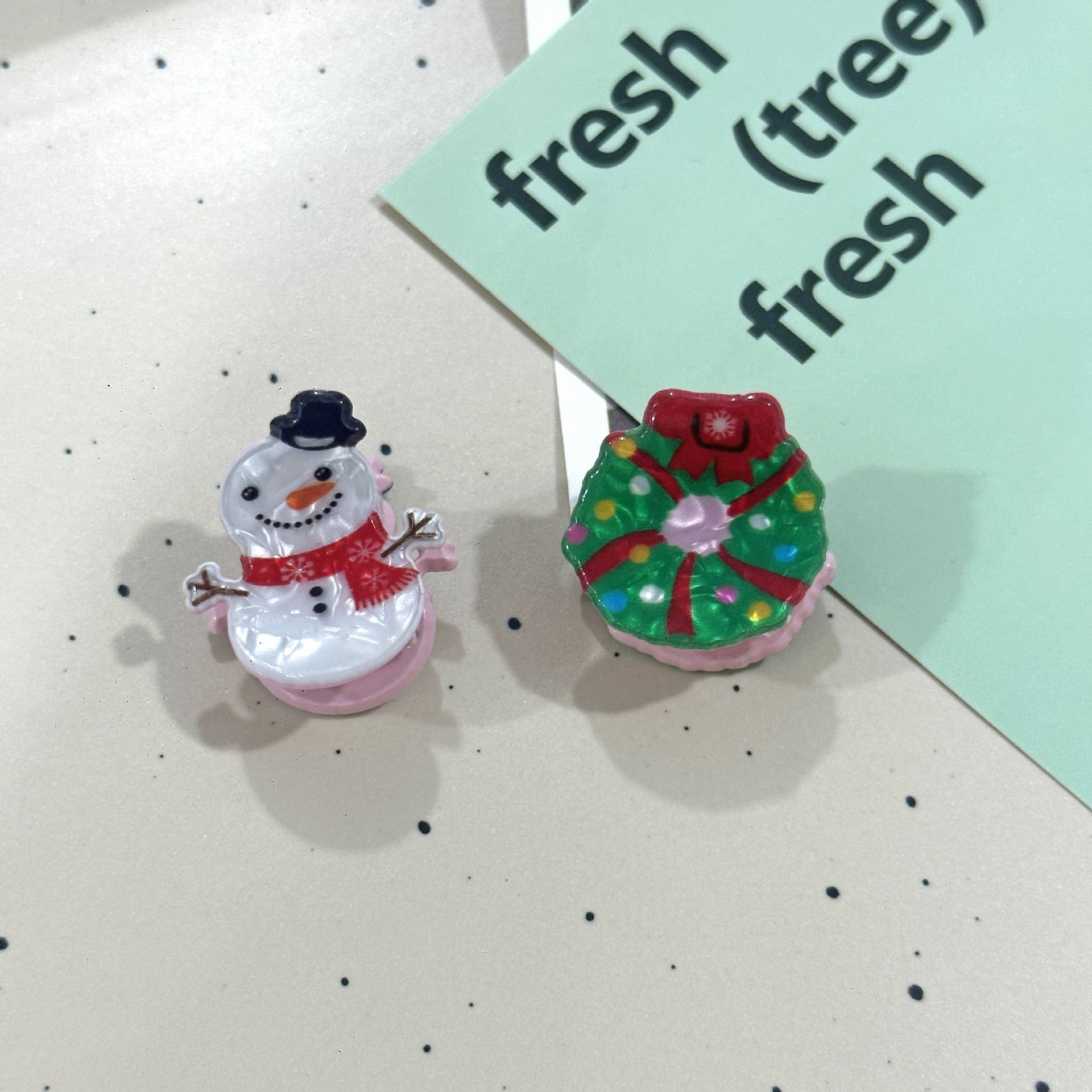 SoapElenGlen - Wholesale Hair Clip - Women's - Santa & Snowman Mini Hair Clip，Christmas Themed Hair Claw5