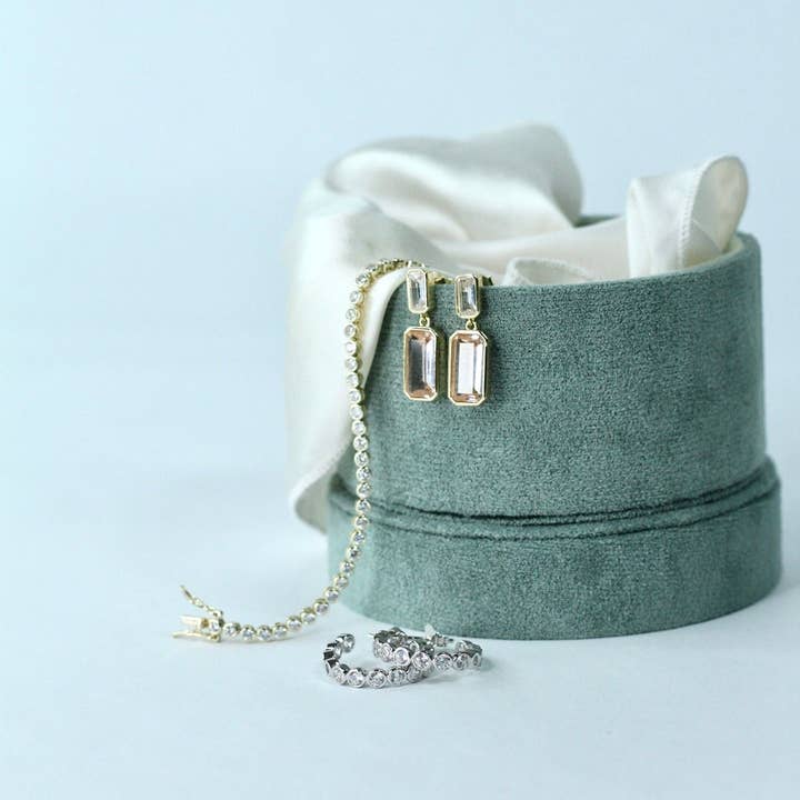 Chloe + Lois - Wholesale Dangle Earrings - Radiant Drop Earrings4