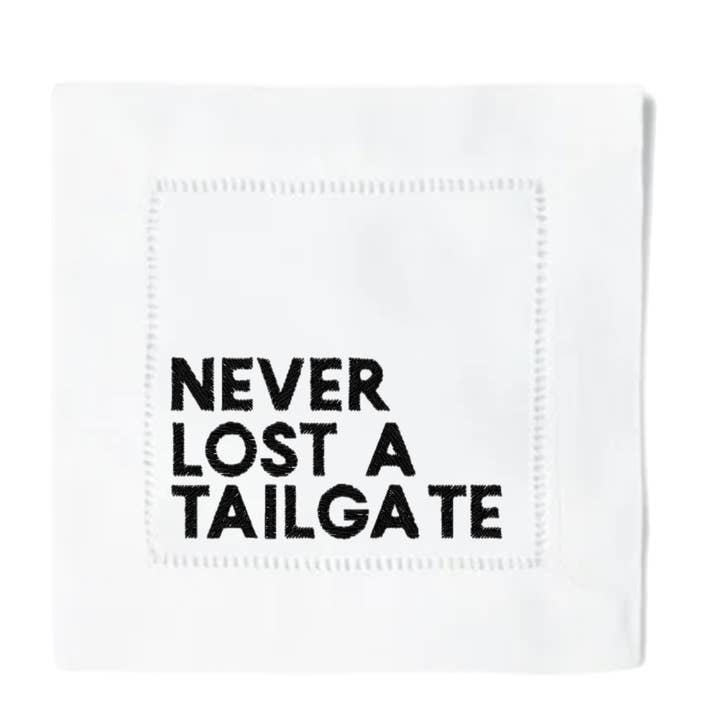 Serviettes à cocktail Never Lost a Tailgate pour la vente par Blythe Embroidery Co.