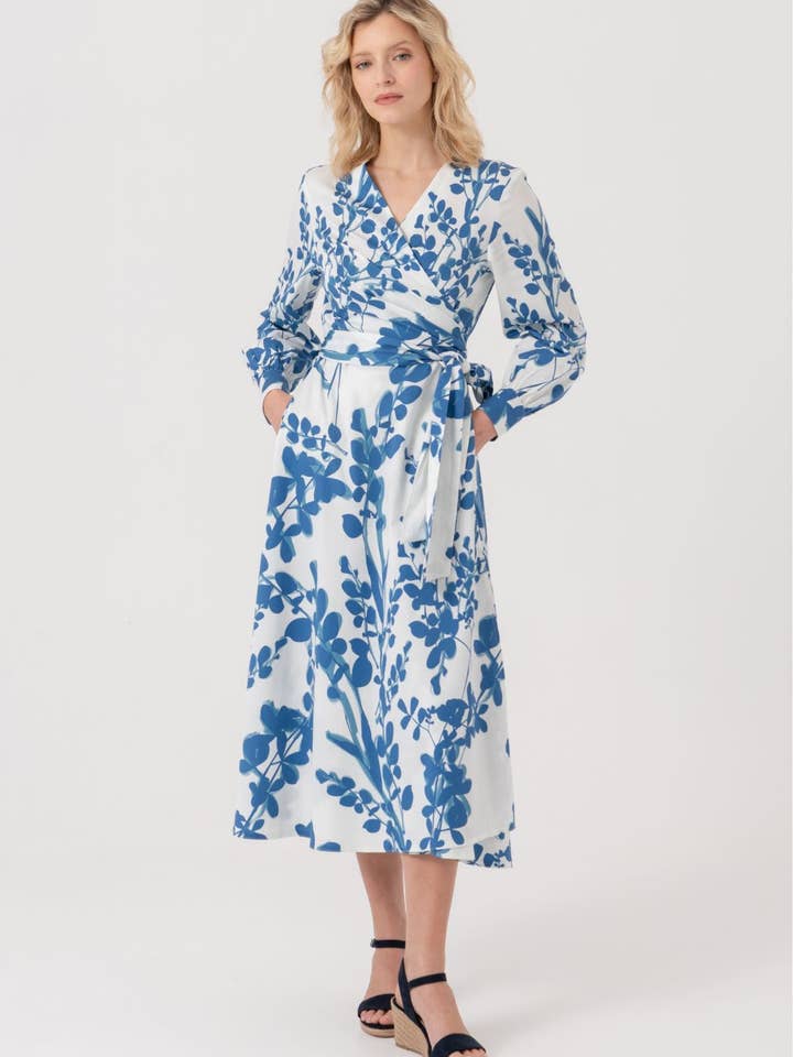Marianna Déri GmbH - Wholesale Dress - Women's - Wrap dress with blue leaves1