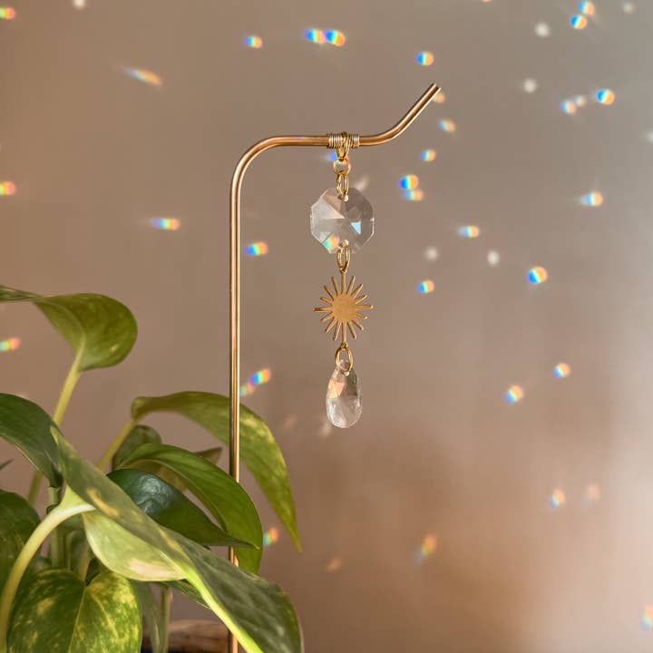 Meraki The Studio Co. - Wholesale Garden/Lawn Stake - Plant Stake | Hanging Sun Catcher | Brass Houseplant Sticks