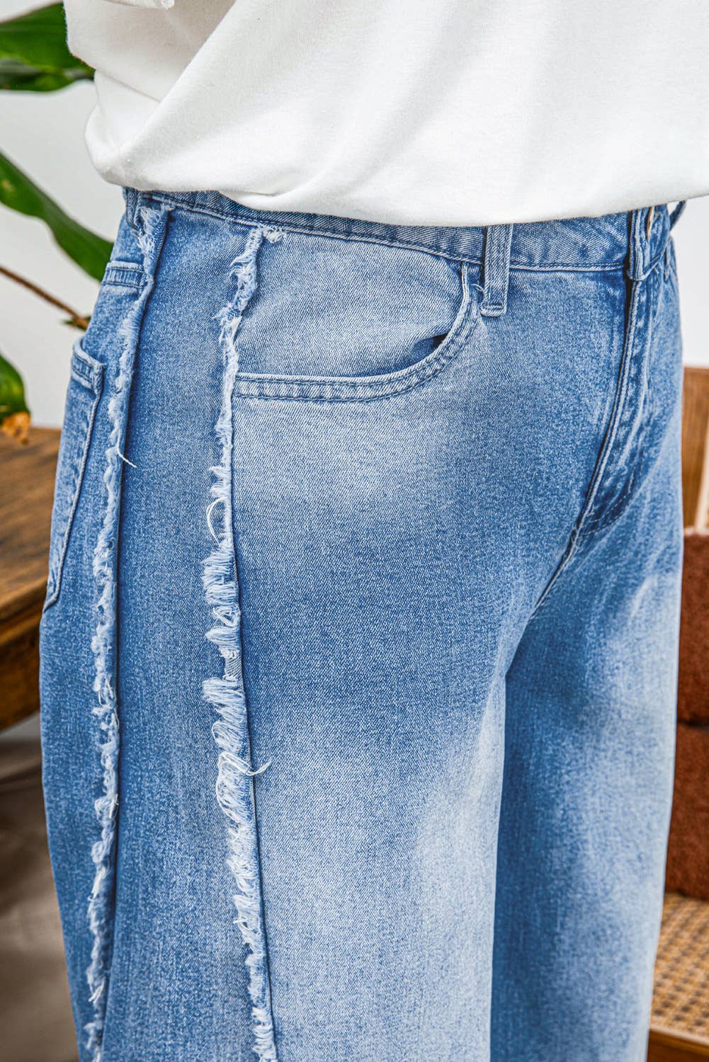 As shown Fashion-W Vintage Stitching Raw Hem Flared Jeans*4-16 for wholesale on Faire3