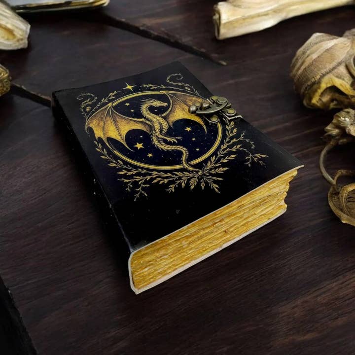 MNM HANDICRAFTS - Vente Journal intime - Grand grimoire wiccan dragon journal en cuir vintage3