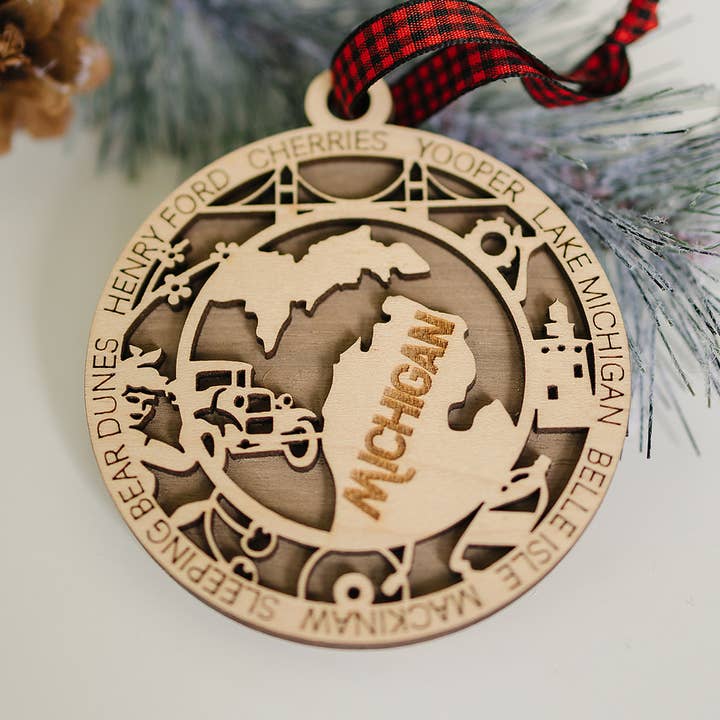 Woodlander Workshop - Wholesale Ornament - Michigan Highlights Christmas Holiday Orament0