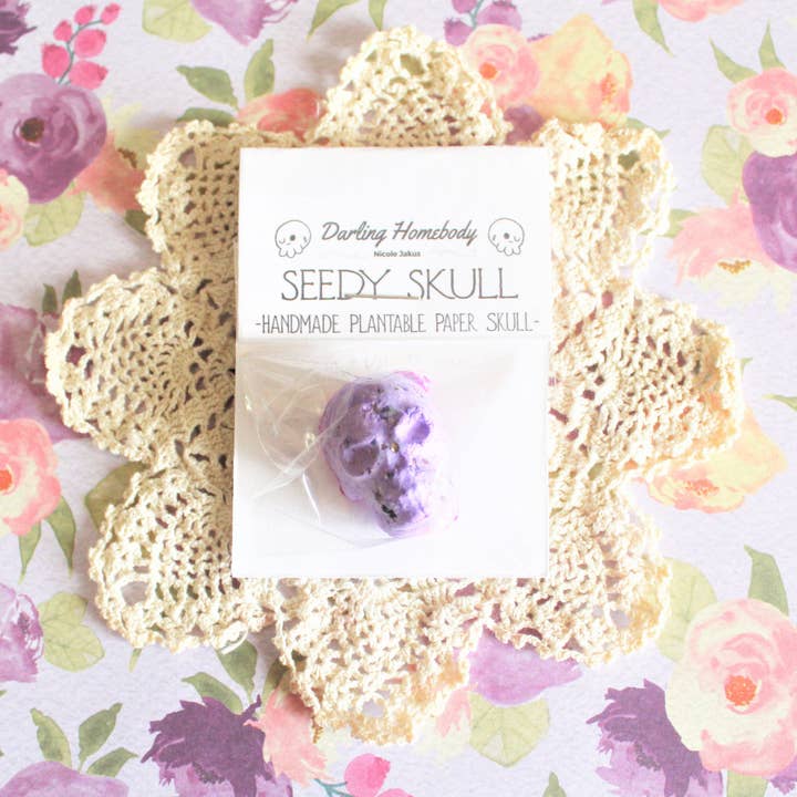 Darling Homebody - Venta al por mayor Semillas de plantas - Calavera de papel plantable morado único con semillas. Flores silvestres.