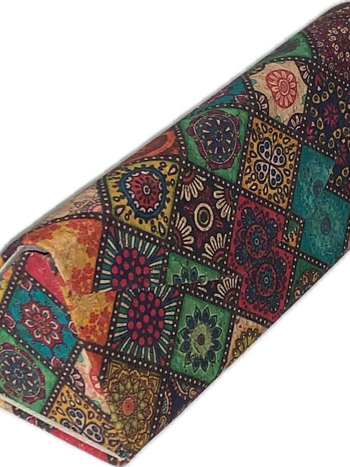 Glasögonfodral Triangulärt av Kork för wholesale av Funny Girl