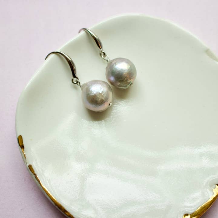 a.v. max - Wholesale Dangle Earrings - Akoya Pearl Earrings4