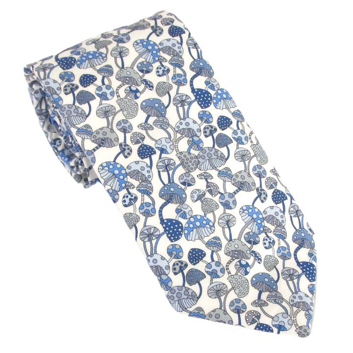 Cravate Mini Magic en coton en tissu Liberty pour la vente par Cecil Jones