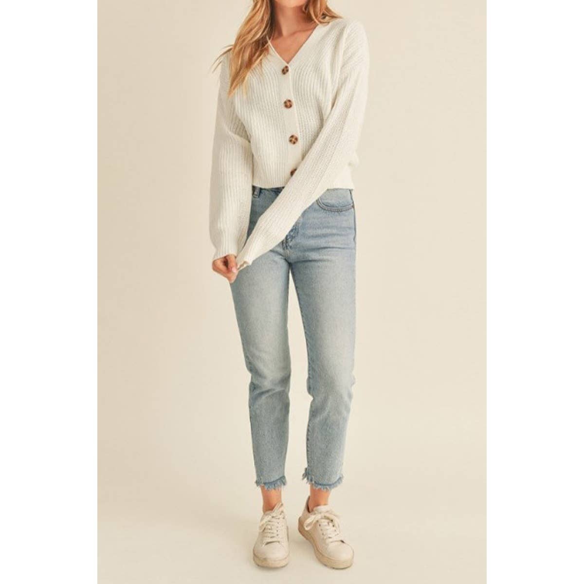 Timeless - Wholesale Cardigan - Women's - V Neck Long Sleeve Crop Cardigan Sweater9