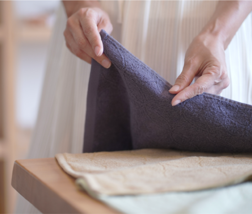 kålgrön thies 1856 ® x Fukuroya Shizuku Handduk Fickhandduk naturligt färgad kålgrön för wholesale på Faire7