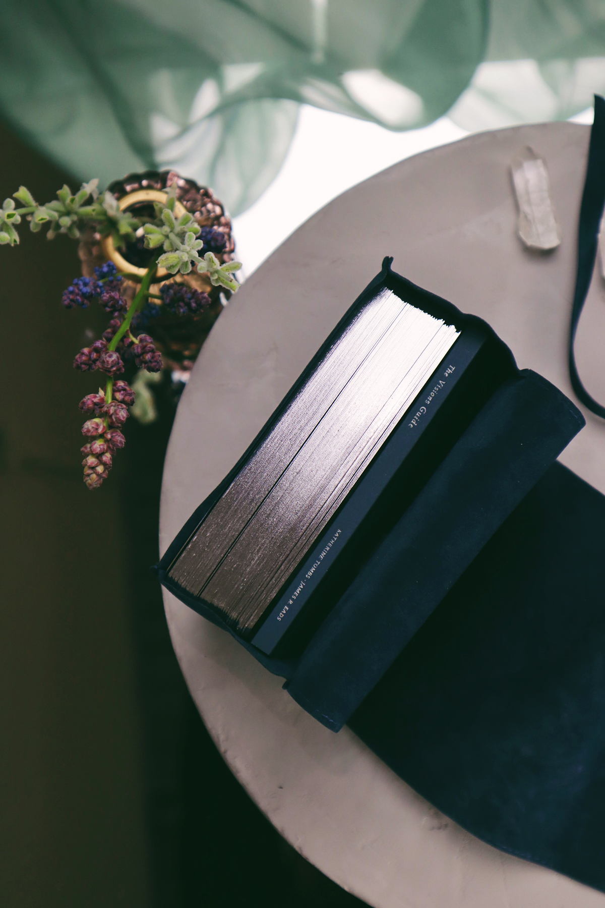 Prisma Visions – wholesale Tarot cards – The Prisma Visions Satchel1