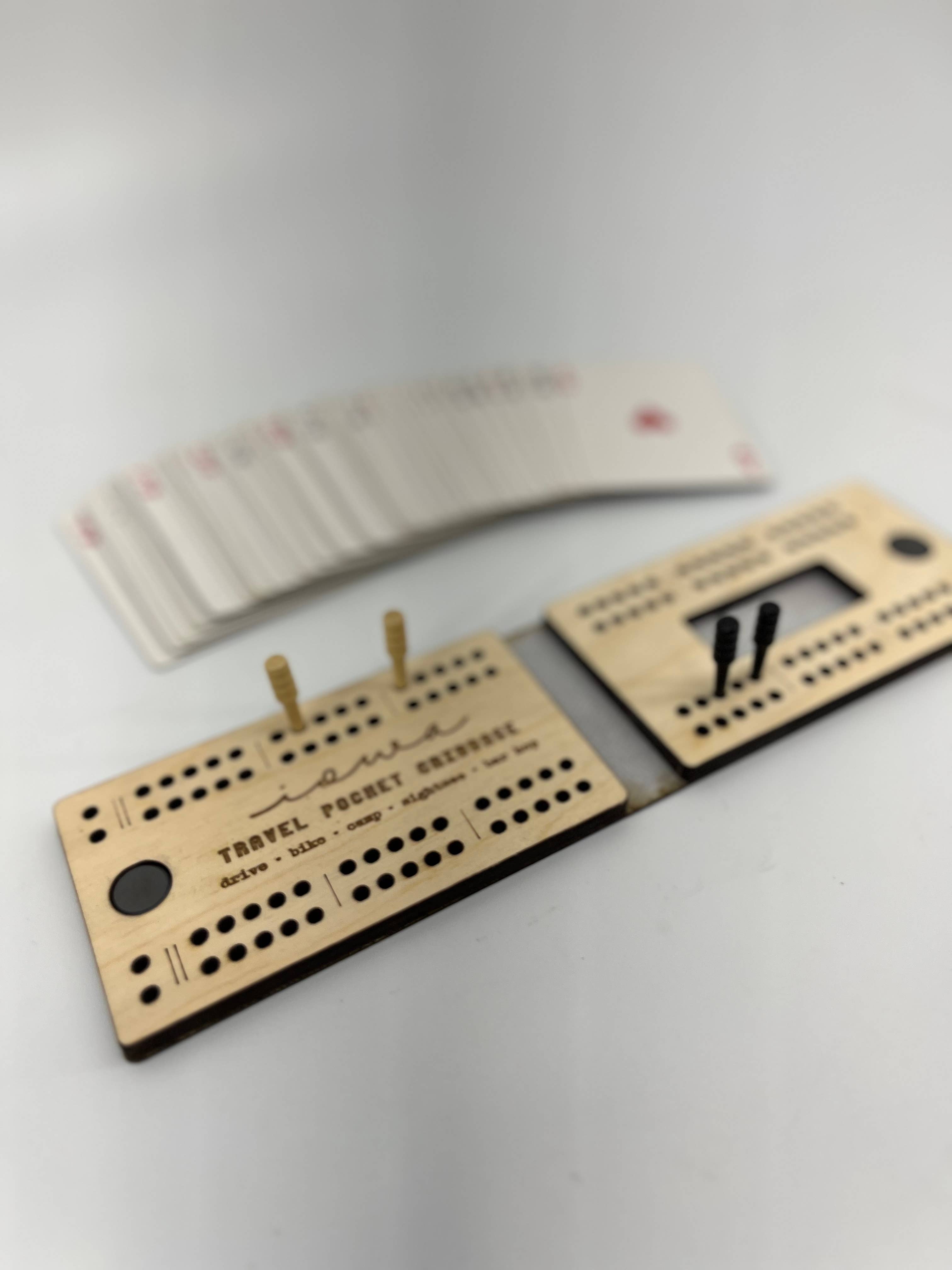 Makery Maven Co. - Wholesale Board Game - State Collection | Travel Size Pocket Cribbage Board5