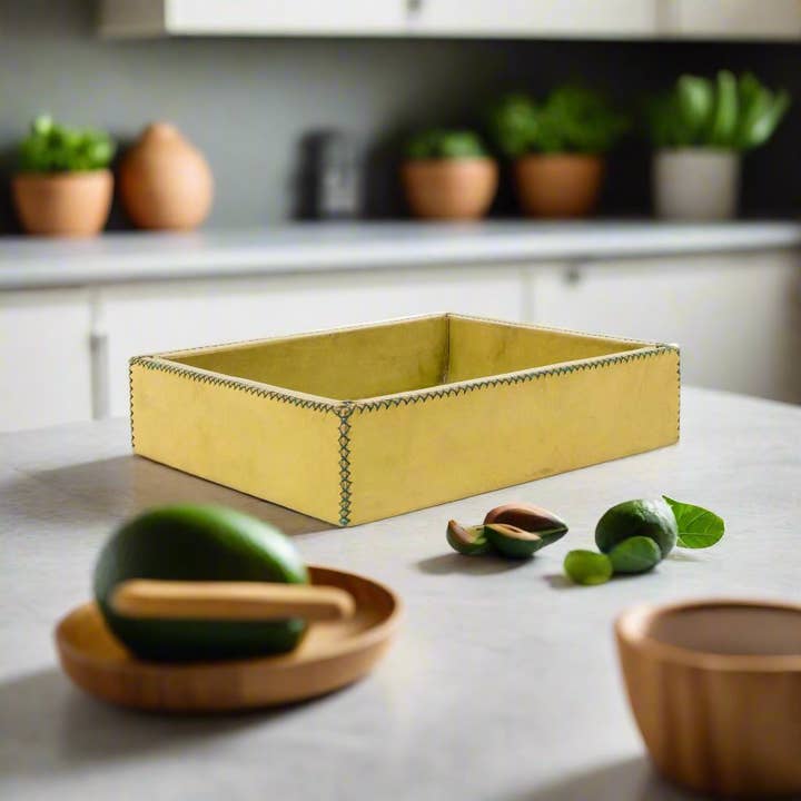 Bati Goods - Wholesale Decorative Tray - Monedas | Cedar & Leather Valet Tray1