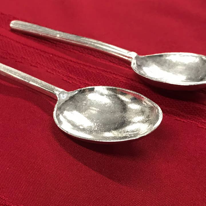 House of Morgan Pewter - Venta al por mayor Utensilio para servir - Cuchara de peltre rústica hecha a mano, cucharón para servir