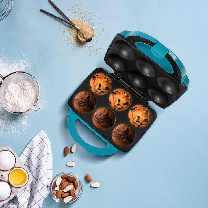 Holstein Housewares - Wholesale Kitchen Appliance - Holstein Housewares Cupcake Maker 6 Full Size Muffins25