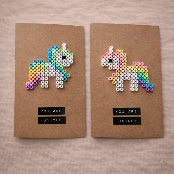 CARTE LICORNE FAITE MAIN EN PERLES À REPASSER pour la vente par thealtruistic.life