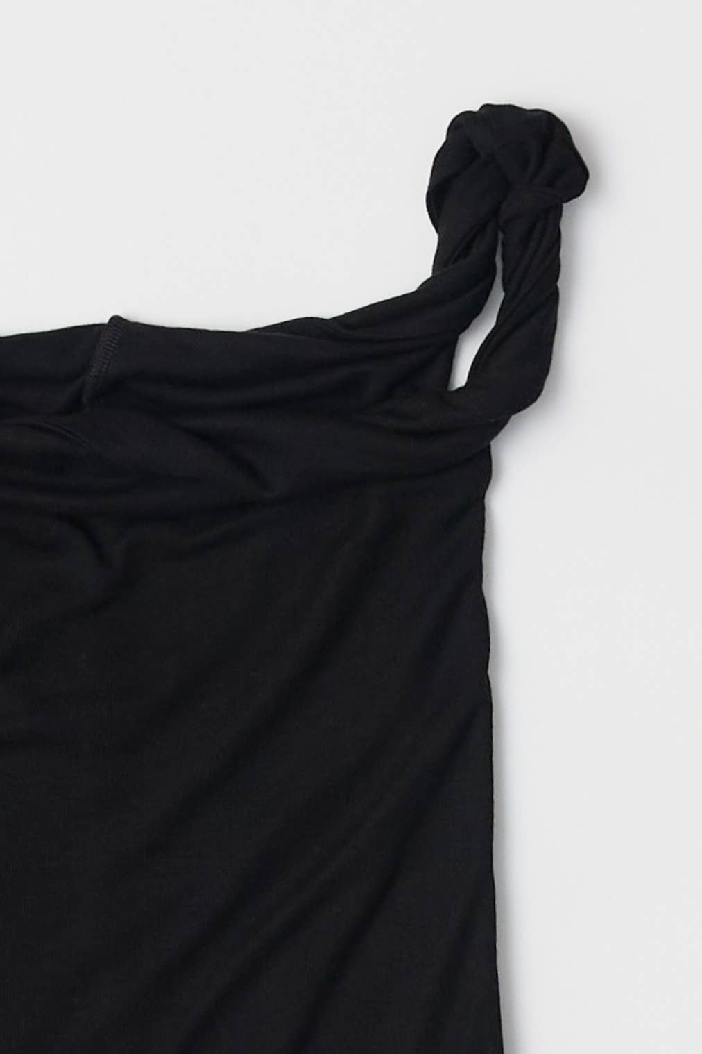 MOD REF - Wholesale Blouse - Women's - The Alix Top | Twisted Off the Shoulder Tank Top21