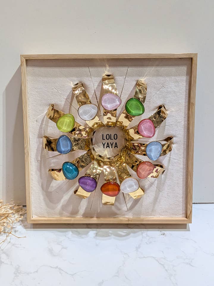 Set of 12 bracelets + round stone for wholesale by LOLO & YAYA