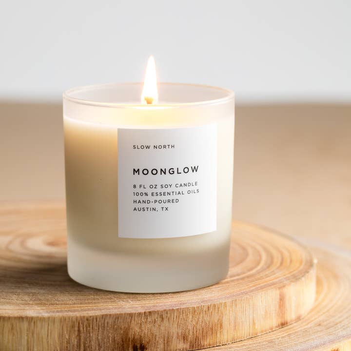 Moonglow (Pachulí, Canela, Pimienta Negra) Vela No Tóxica para venta al por mayor de Slow North