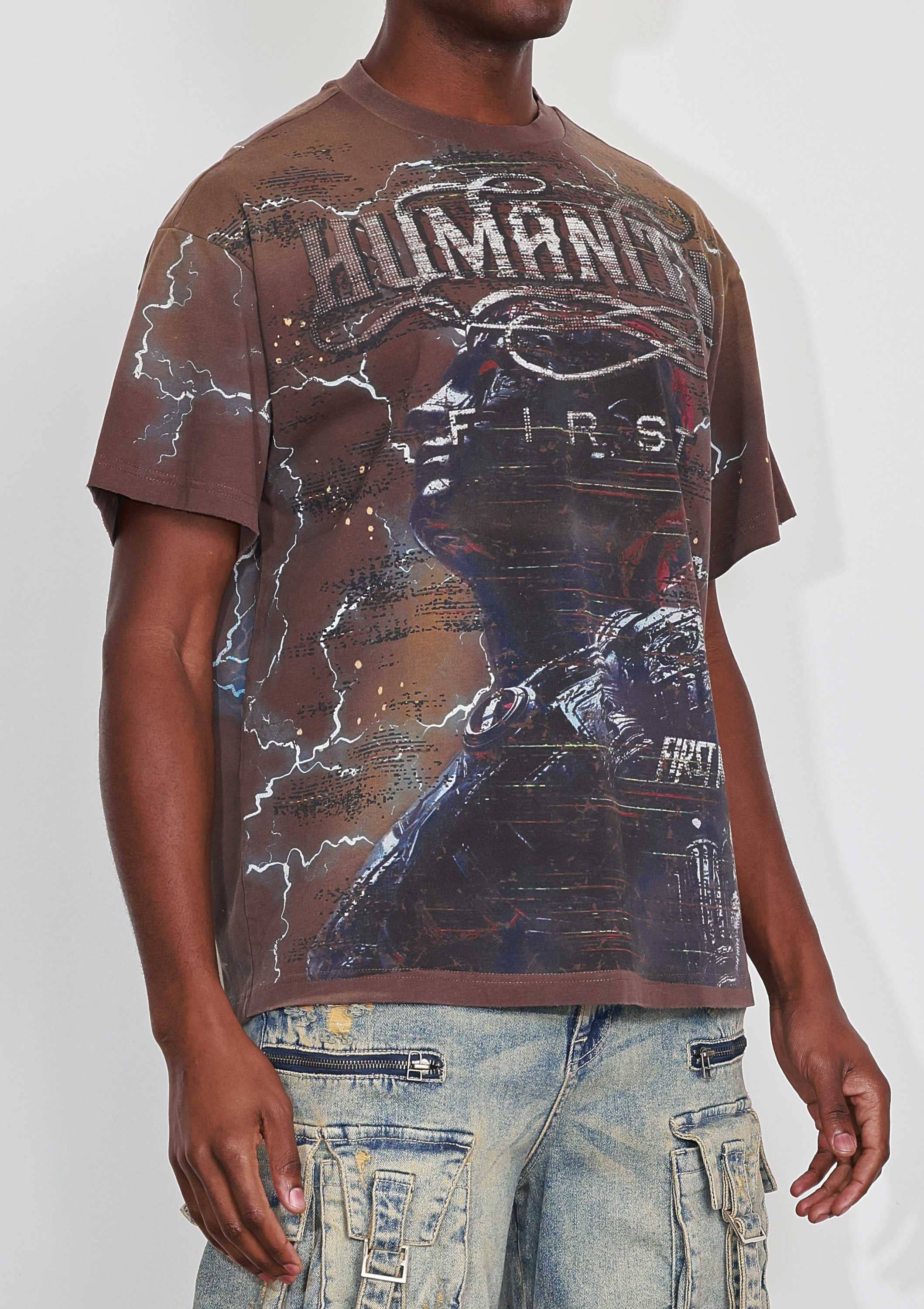 Brun TVÄTTAD HUMANITY FIRST LIGHTNING TEE för wholesale på Faire5