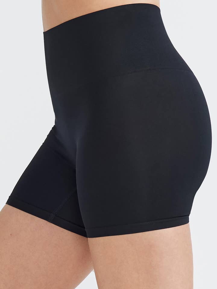 Yummie – wholesale Shapewear – Women's – Mona Shapewear Short - Plus Sizes Available1