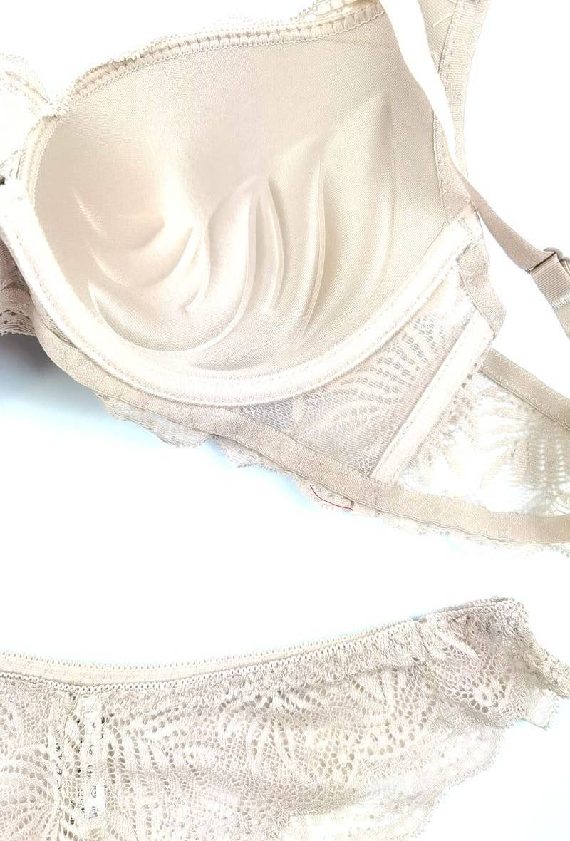 Belle Com'Elle – wholesale Lingerie Set – women's – Bra & String Set with frame/JN7201B16