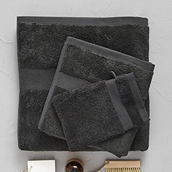 Guest towel grey manhattan 30x50 cm for wholesale by Sylvie Thiriez