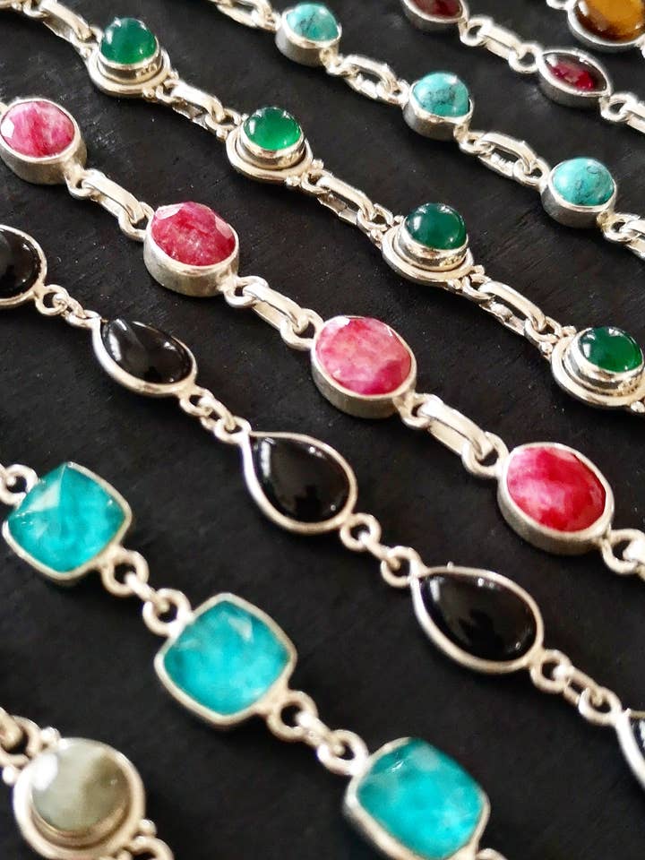 925 silver bracelets and stones for wholesale by Unique Brand