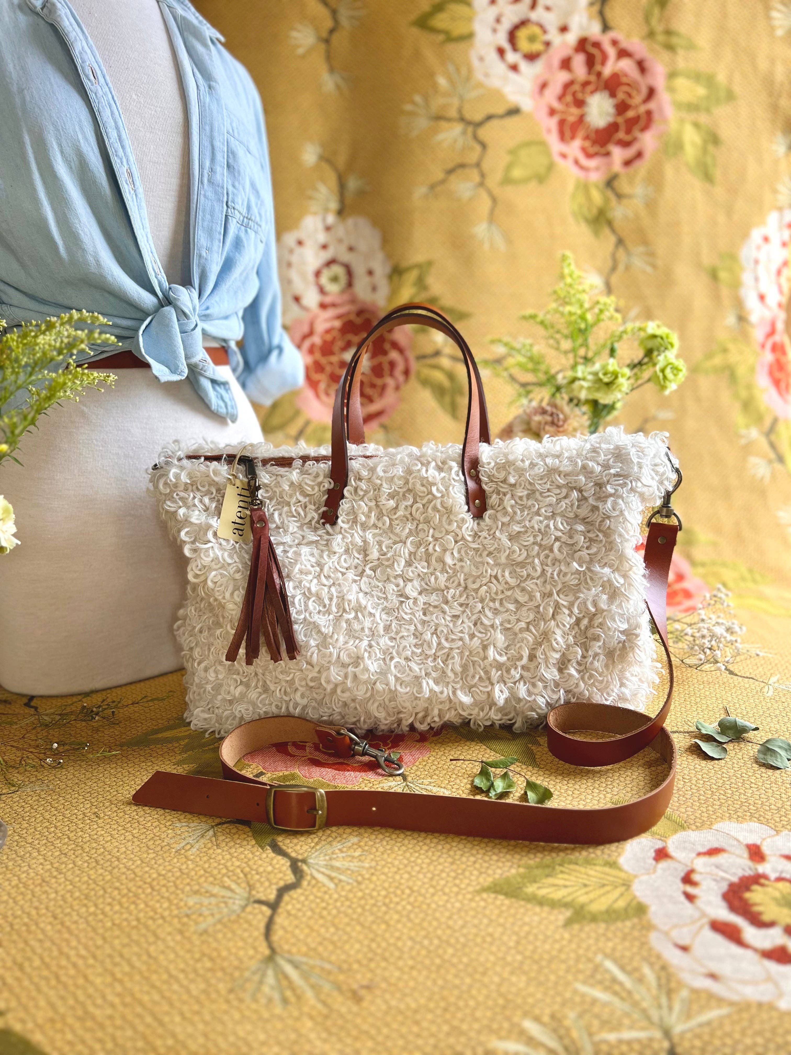 Atenti – wholesale Tote bag – Women's – USA Handcrafted Carryall Tote Bag: Curly Cute Buddy Bag6