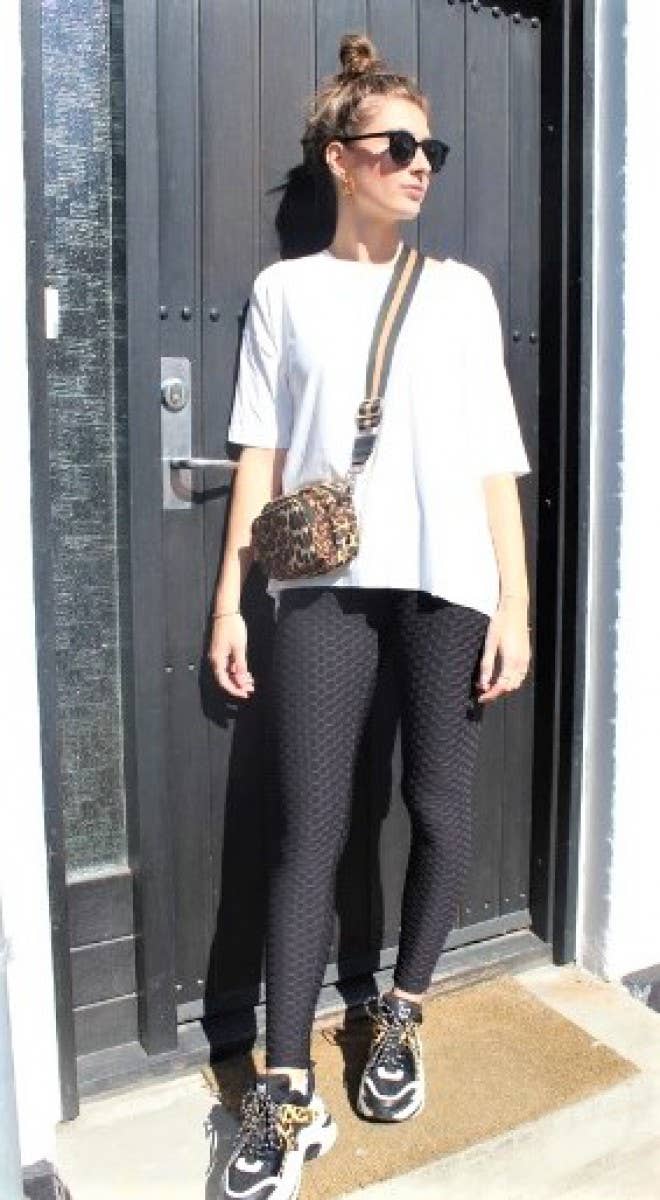 LeggingGirl.com - Wholesale Sport-/loungelegging - Dames - Booty Lift Pocket - Zwart2