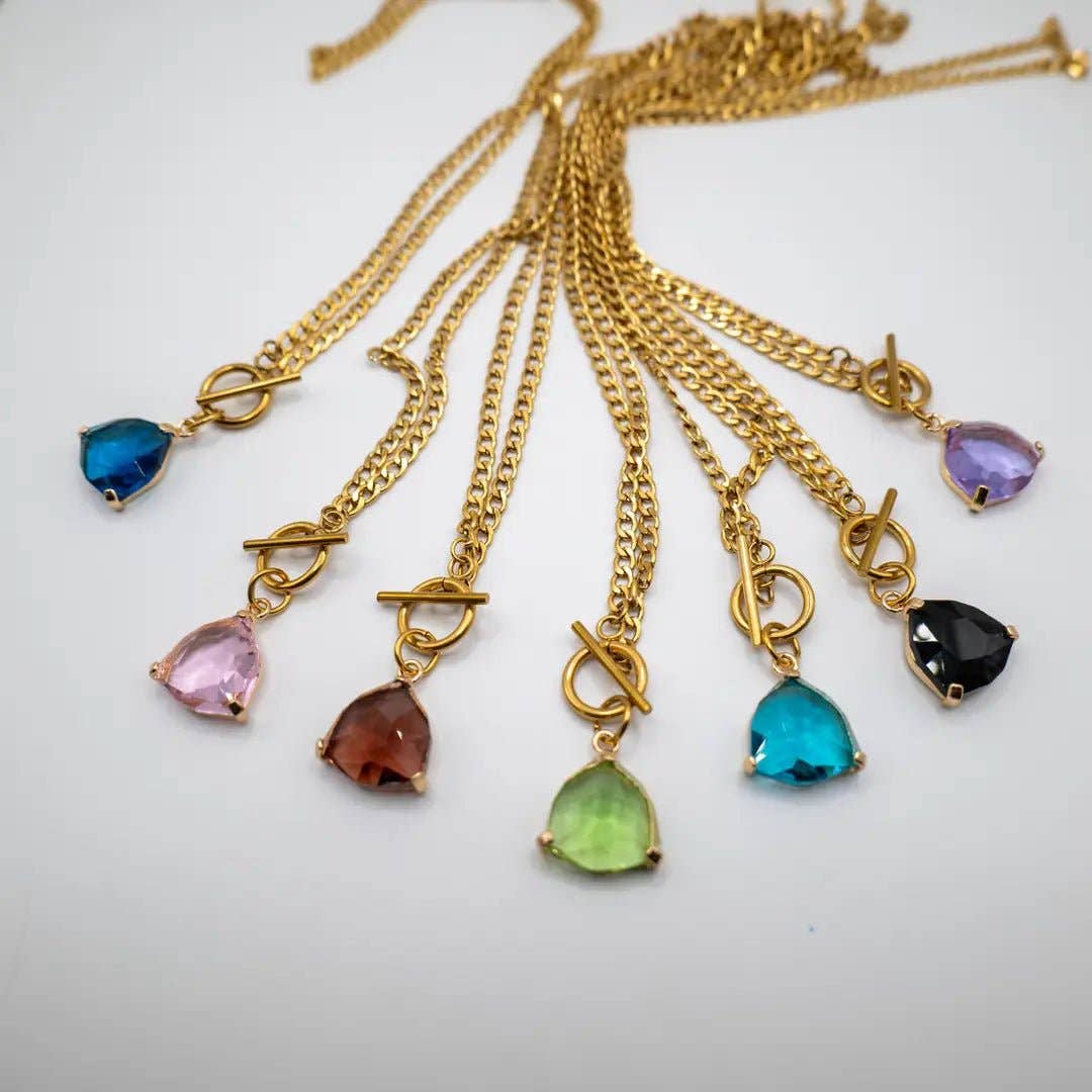 OE! - Wholesale Pendant/Charm Necklace - LIGHTS – GOLD CHAIN NECKLACE WITH PENDANT11