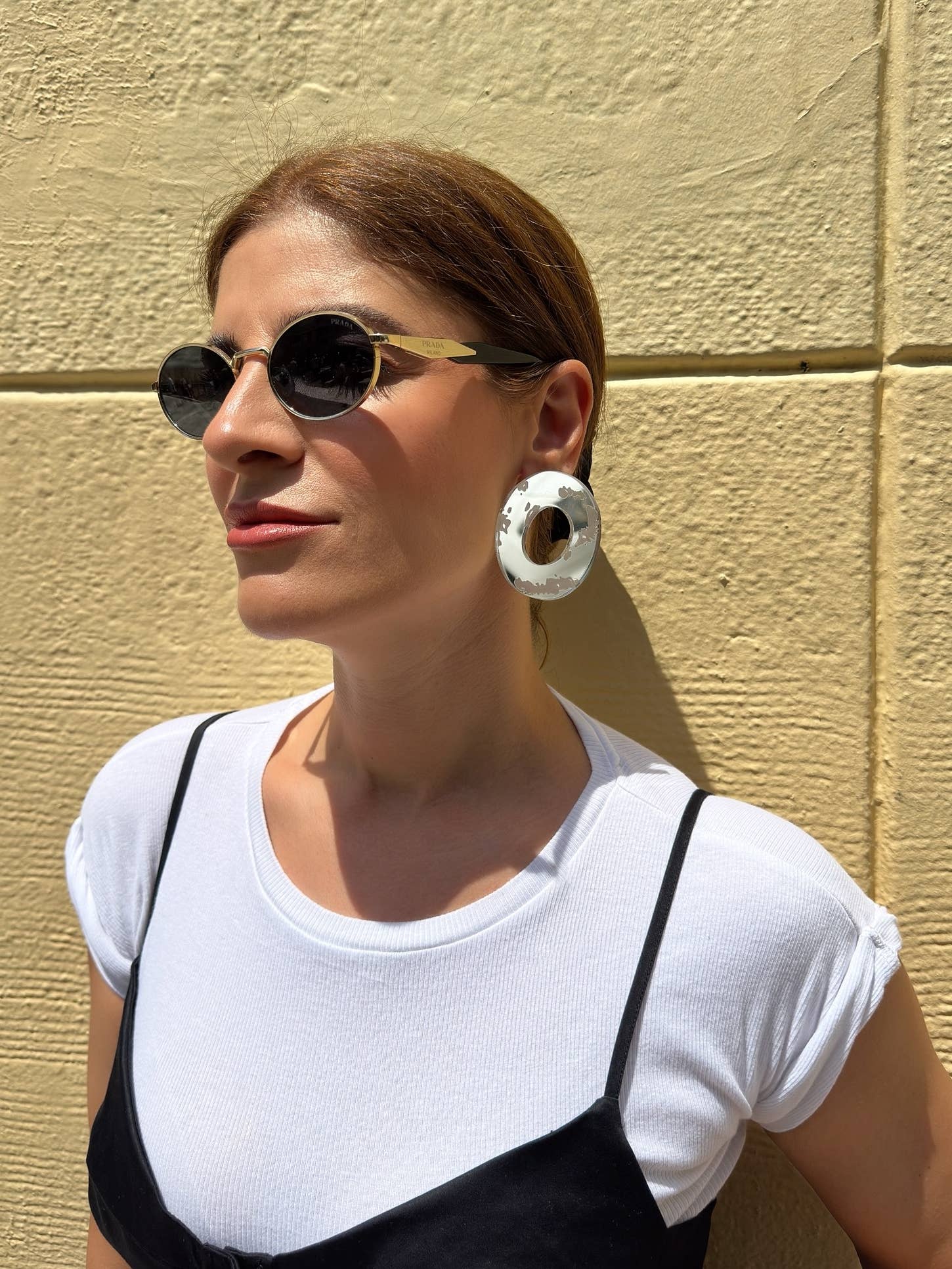 Christina Christi - Wholesale Hoop Earrings - Plexiglass Statement Earrings in Silver Cow Design - Hoops