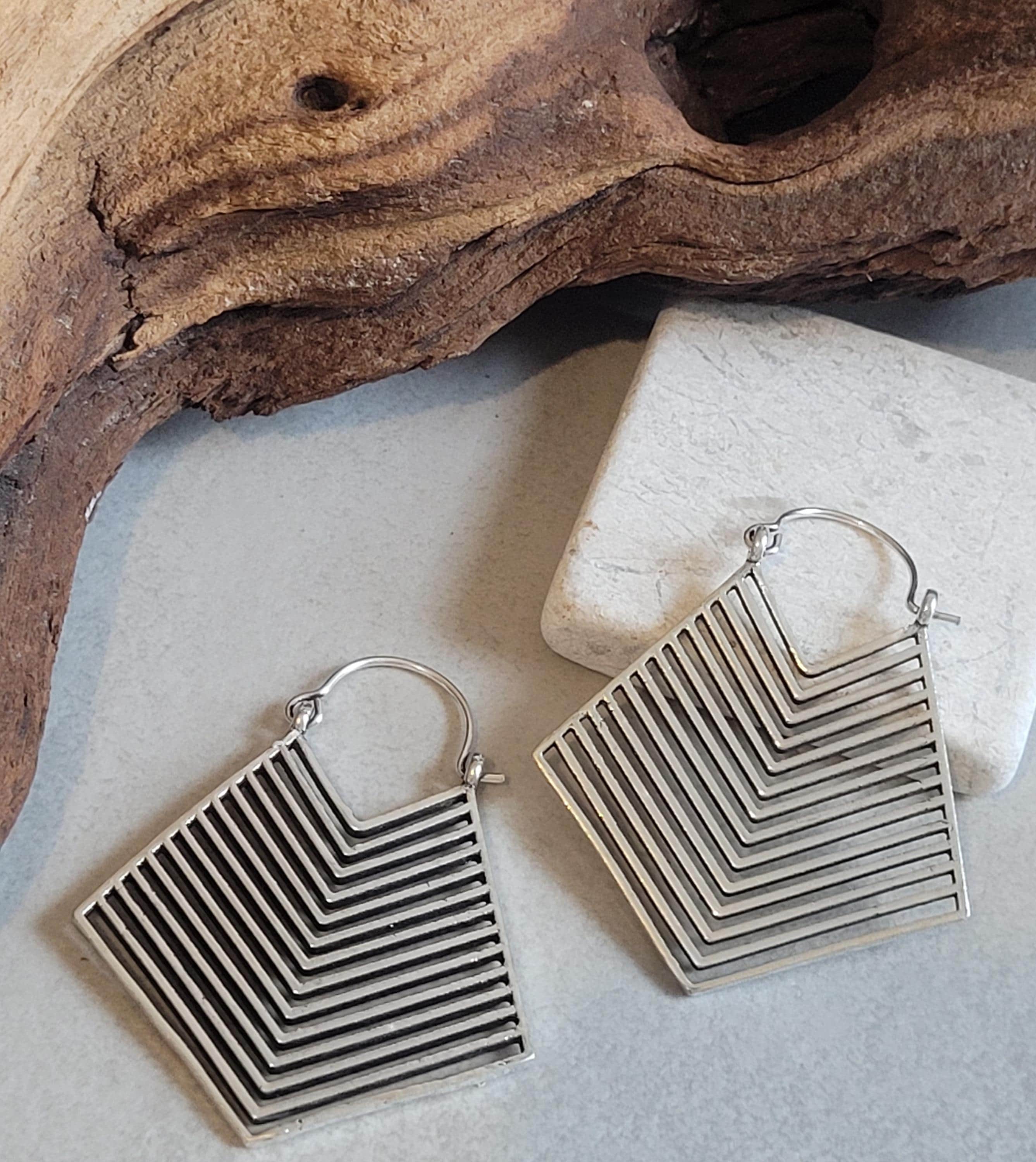 Laboheme – wholesale Dangle earrings – Silver detailed earrings / Art deco style / Aztex jewellery / Gift / Silver earrings / Tribal style / Bohemian jewellery4