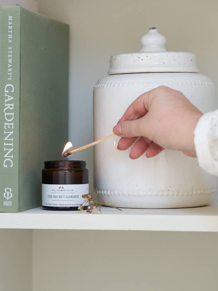 Medium amber jar candle in your choice of scent for wholesale by Willow & Blossom Botanicals