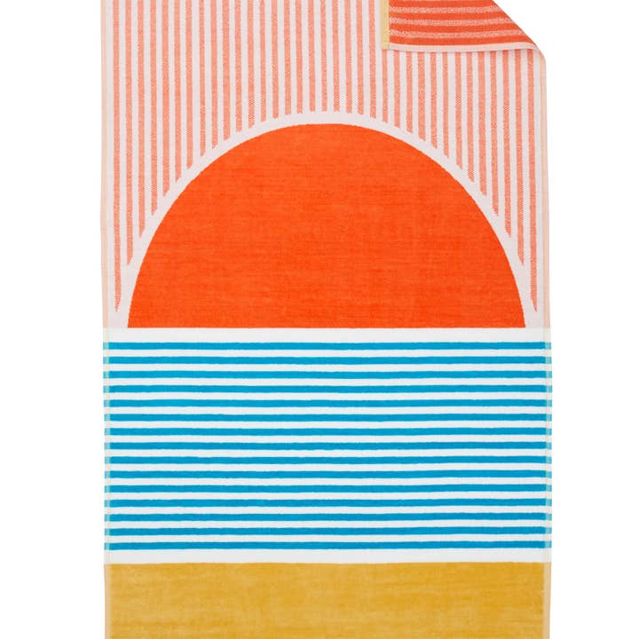 Beach Sunset Beach Towel | Heavyweight | Jacquard for wholesale by Springtree Home