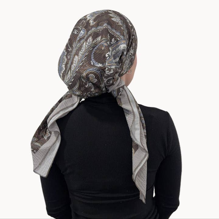 Vintage Paisley Triangle Scarf for wholesale by VALERI