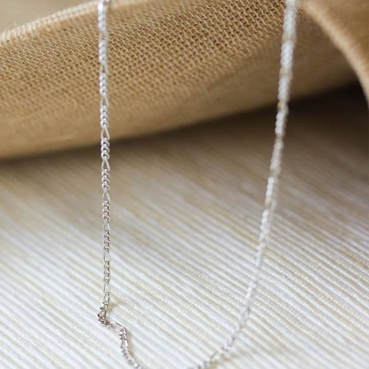 CURIOUS CREATURES – wholesale Kedjehalsband – Figaro Halsband (Silver)