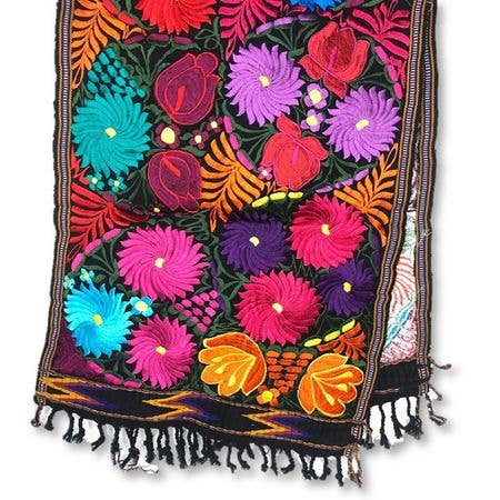 Lumily - Wholesale Table Runner - Flower Table Runner (Small) - Guatemala0