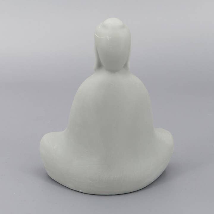 Buddha Groove - Wholesale Decorative Figurine - Soft Grey Abstract Meditating Buddha Statue