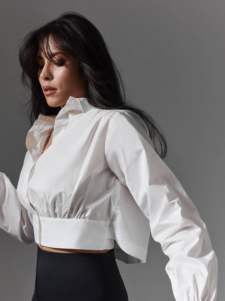 Chemise avec détail de taille pour la vente par OKSWEAR