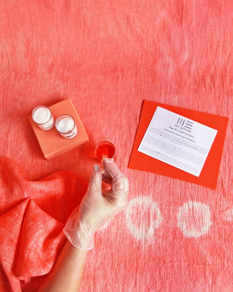 WE GATHER - Wholesale DIY Craft Kit - Shibori Dyeing Kit - Zinnia Orange4
